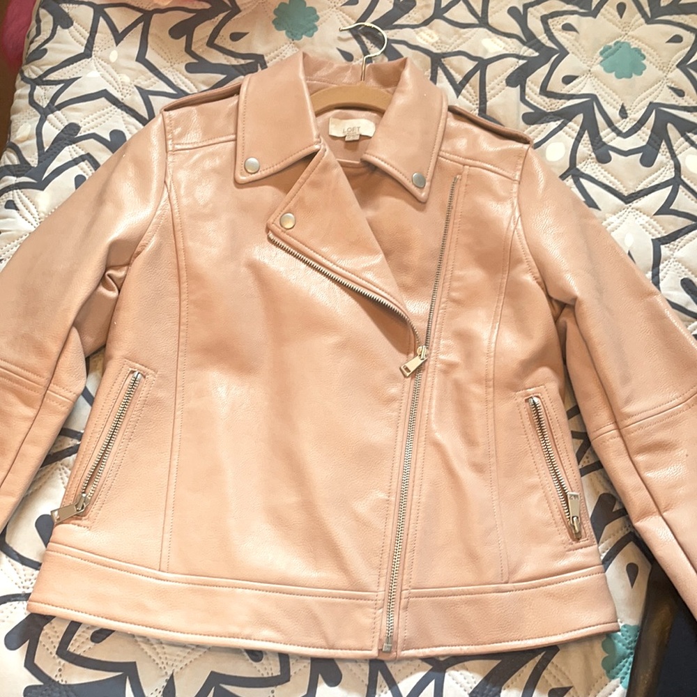 Loft pink pleather motorcycle jacket 6P